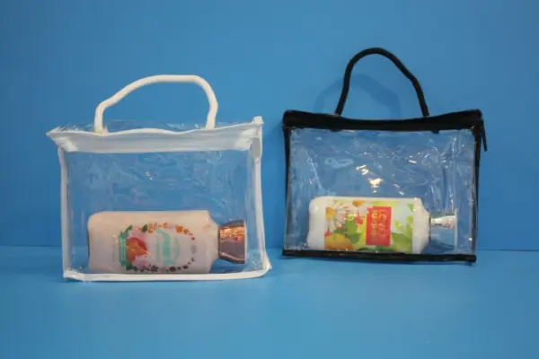 Transparent Mini PVC Plastic Handbag Custom Small Clear Designer Beach  Shopping Tote Bag - China Tote Bags and Handbags price | Made-in-China.com